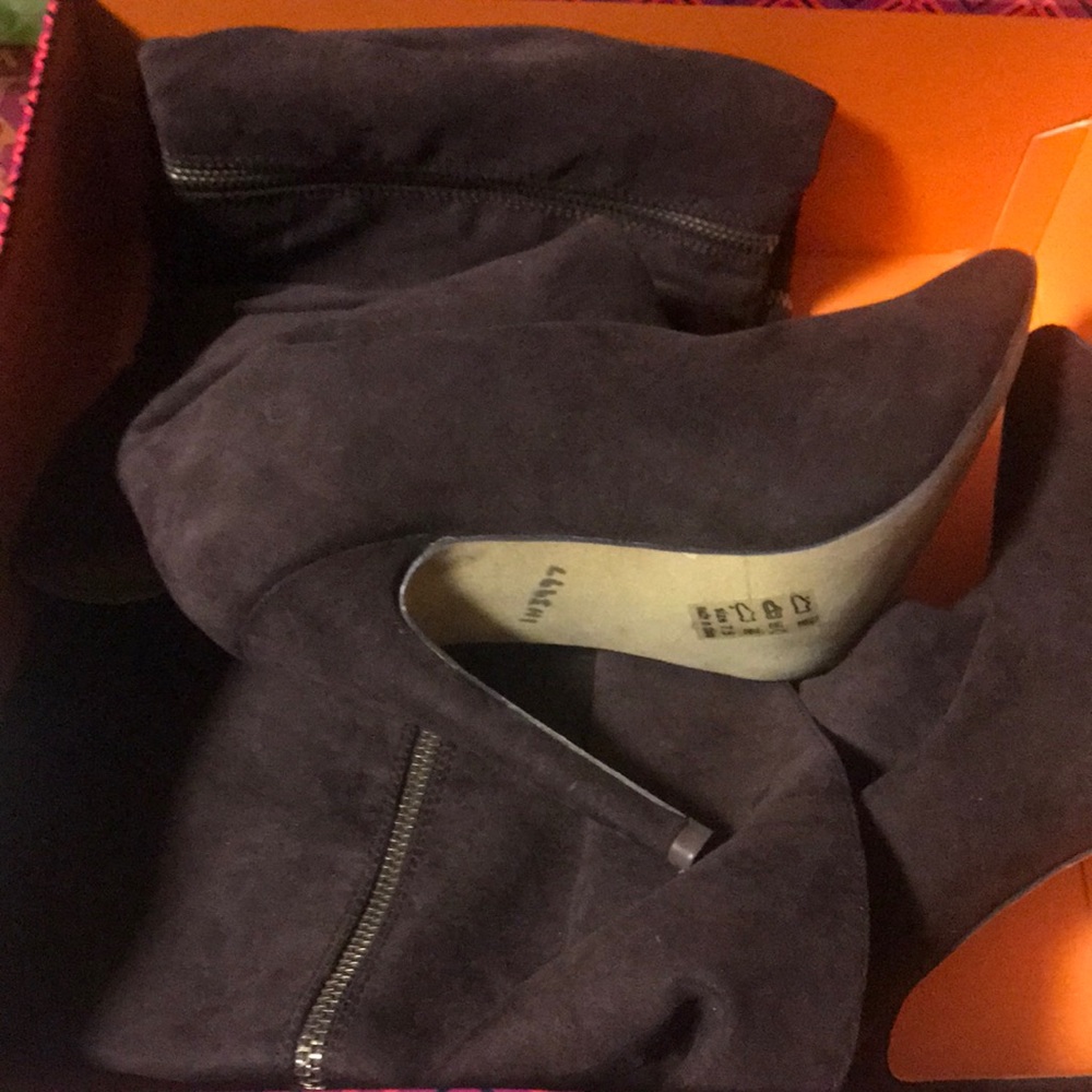 Tory Burch heel boots